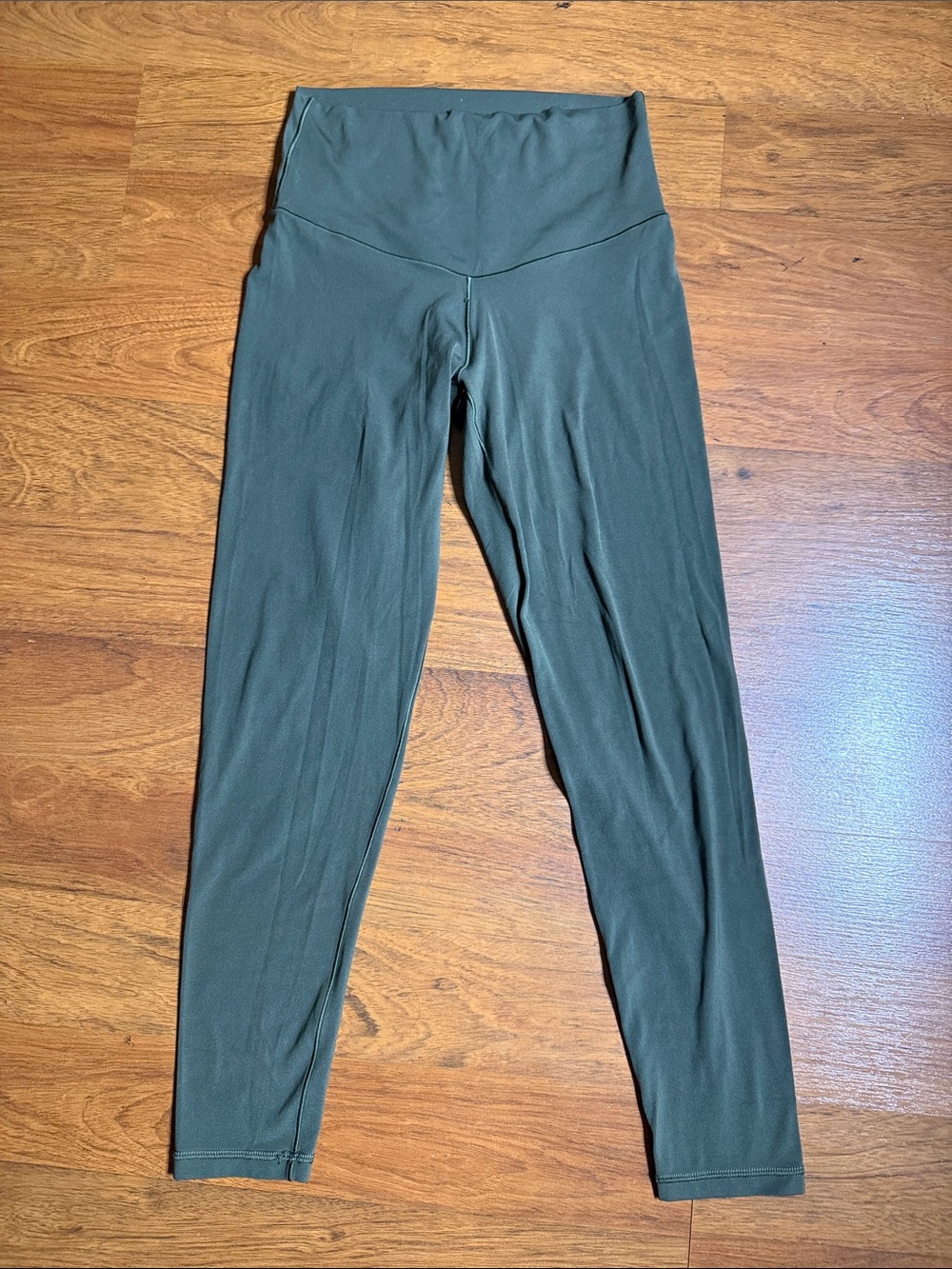 aerie Olive Green High-Rise Everyday Leggings 7/8